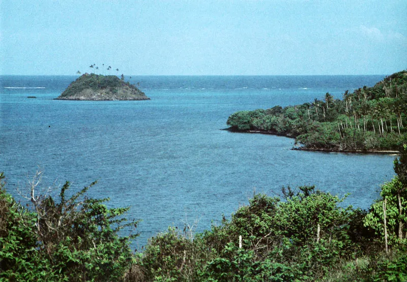 Providencia. La bahía Carret y el Crab Cay. Hernán Díaz