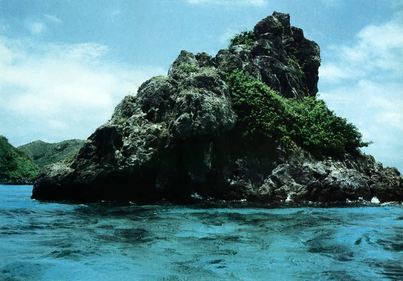 Providencia. Islote de Three Brothers en el canal aguamarina.
Hernán Díaz