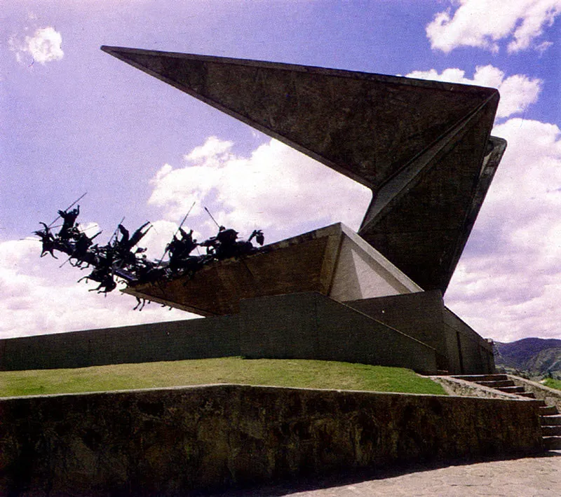 RODRIGO ARENAS BETANCUR
Los Lanceros. 1968-70.
Bronce, acero y concreto armado.
Pantano de vargas, Boyacá.