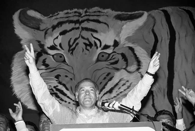 Eduardo Fernández, el "Tigre", precandidato del partido Copei (1998)