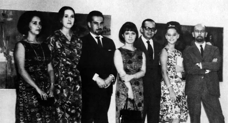 Con Alicia Baraibar, poeta Eduardo Cote, Mireya Zawadzky, León Colmenares en inauguración Salón de Arte de Cúcuta.
