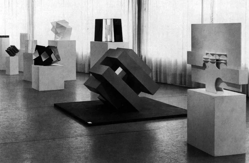 Exposición Retrospectiva, Museo de Arte Moderno, Bogotá, 1974.