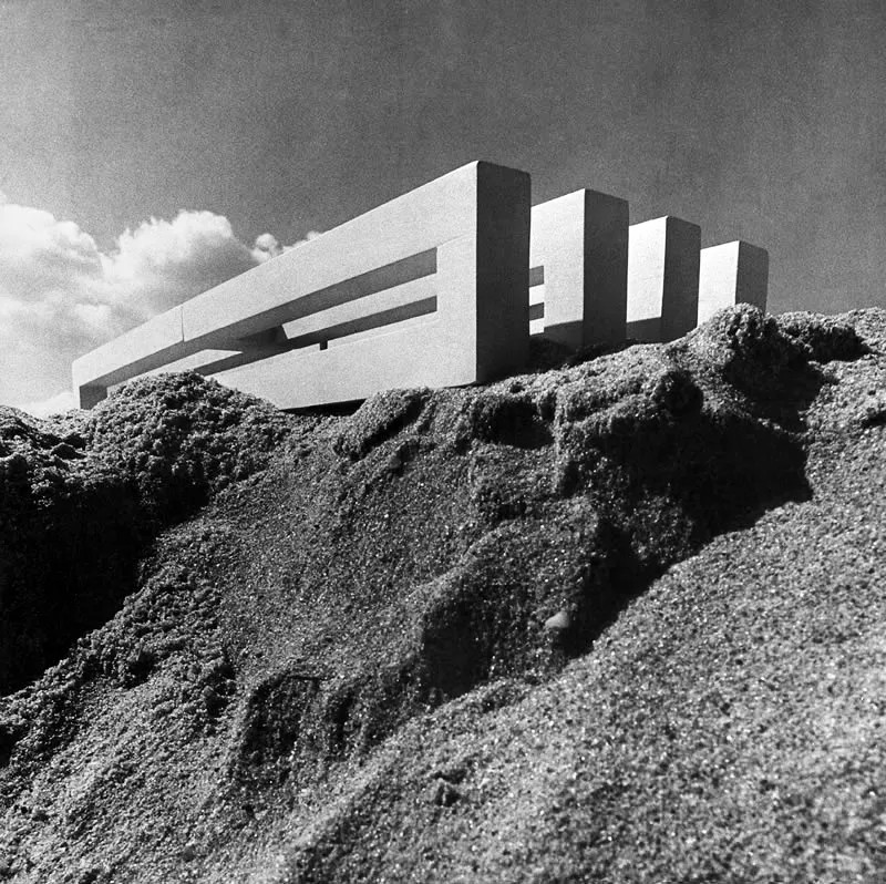 Mdulos.
Proyectos monumentales para concreto, 1971. Joel Witkins