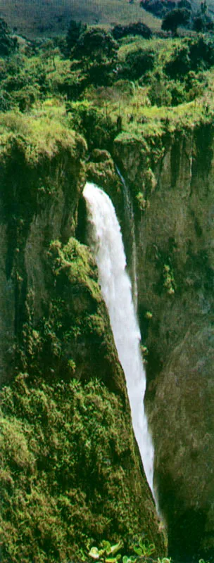 Salto Bordones, departamento del Huila. 