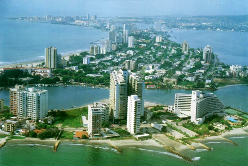 Cartagena es la ciudad amada por todos los colombianos, y es casi un deber conocerla.  