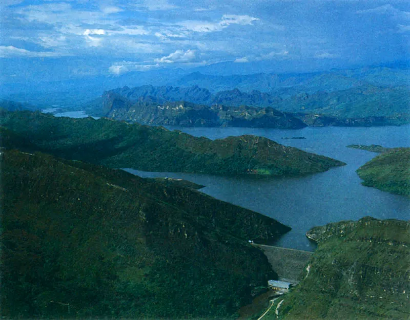 Represa del ro Prado. 