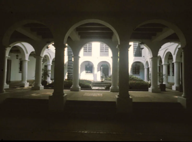 Palacio de San Carlos, patio. Diego Samper