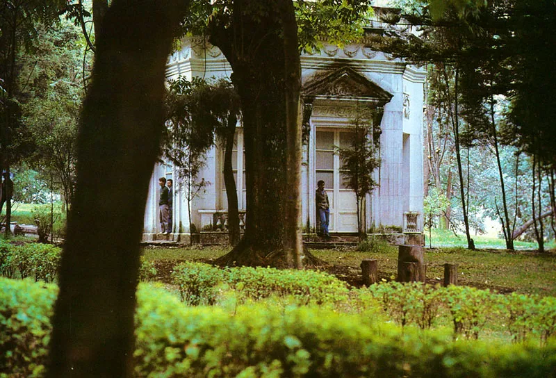 Parque de la Independencia, Trianon. Ellen Tolmie