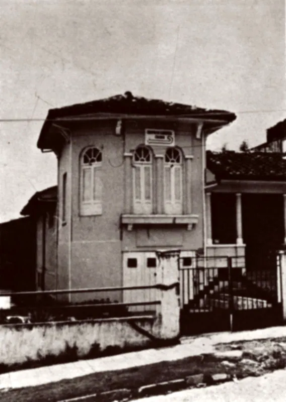 Casa en el barrio Versalles. 