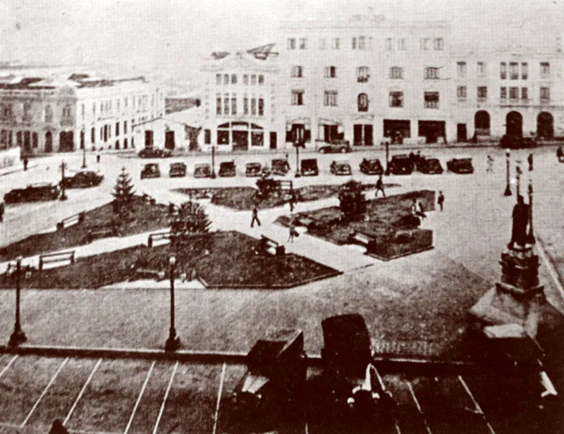 Plaza de Bolvar en 1930. 