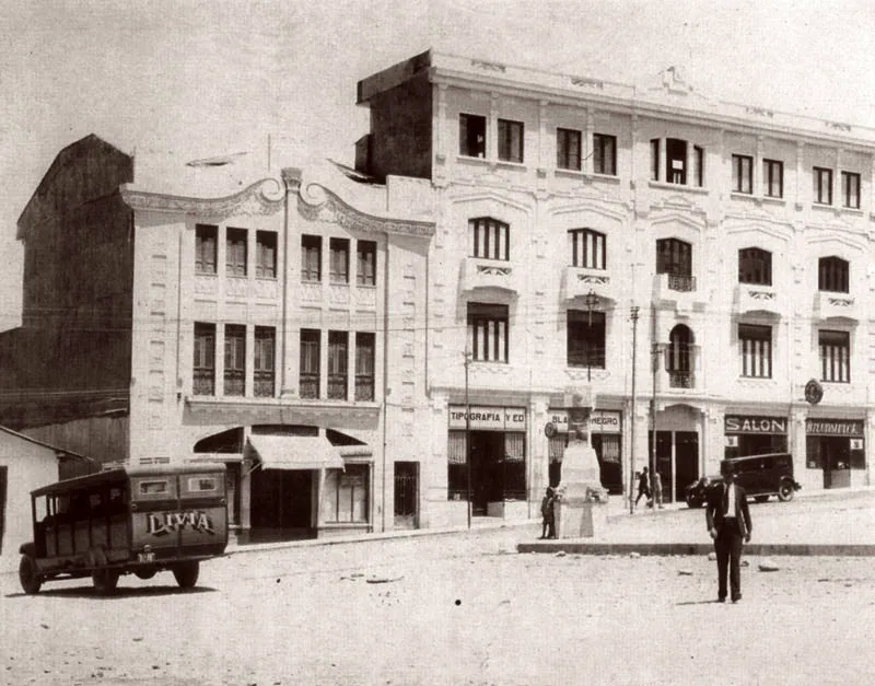 Plaza de Bolvar en 1935. 