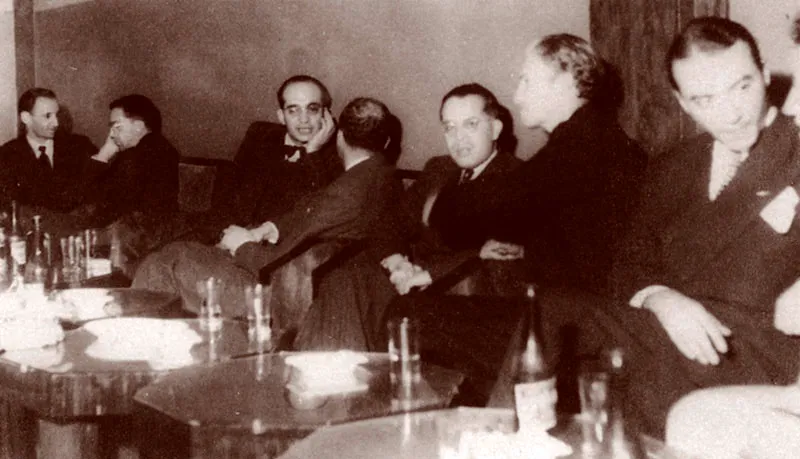 Celebracin de los veinticinco aos de La Patria.  Entre otros. Jos Restrepo, Bernardo Londoo V., Daniel Echeverri.  Ao 1946. 