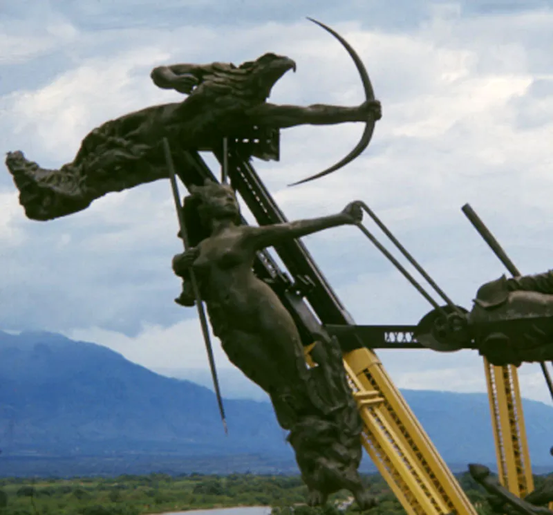 LA GAITANA.  Acero y bronce. 1972 - 1974. 