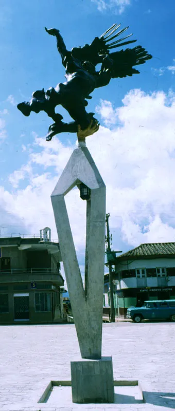 BARBA JACOB. Bronce y concreto. 1982 - 1983.