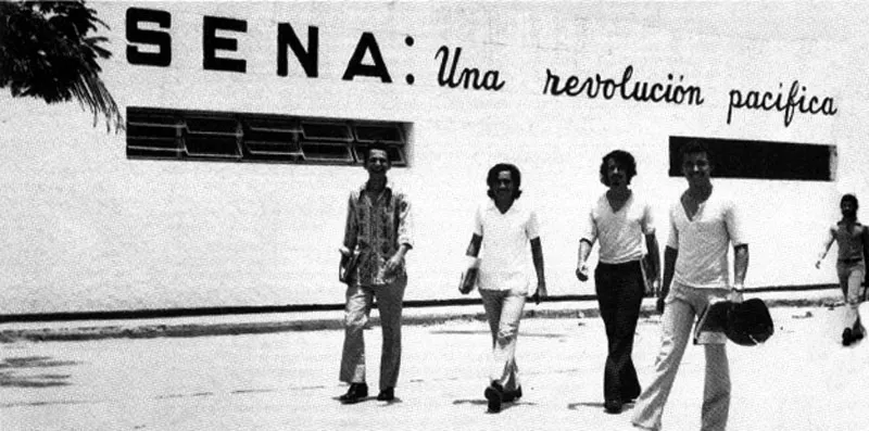 Inauguración de los programas de "Promoción Profesional Popular" en el barrio Meissen.