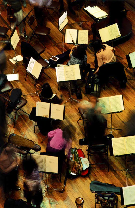 Ensayo de la Orquesta Filarmónica de Bogotá en el auditorio de la Universidad Nacional, Bogotá Jeremy Horner