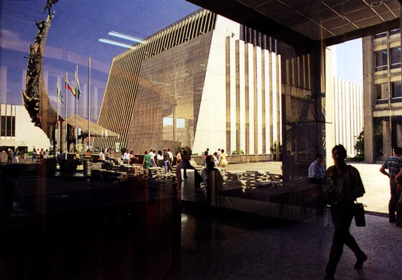 Centro administrativo de la Alpujarra en Medellín, Antioquia Jeremy Horner
