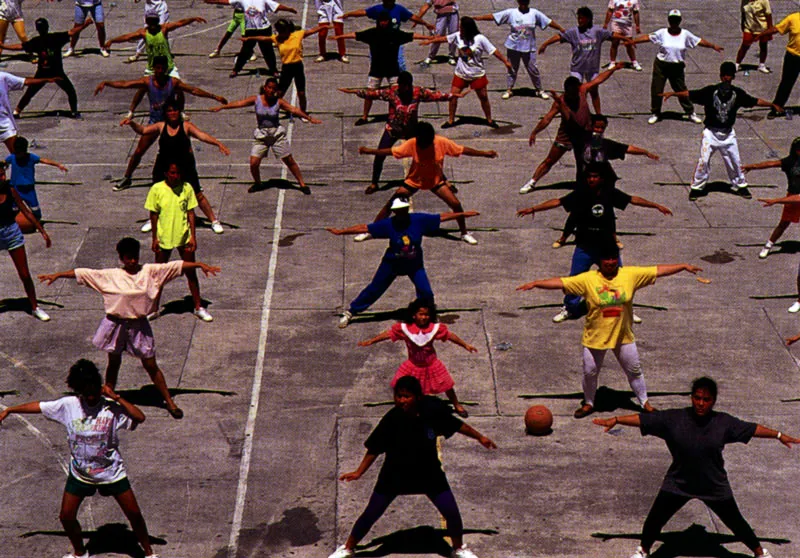 Gimnasia aerbica y jugadores de ajedrez en Ibagu, Tolima Jeremy Horner