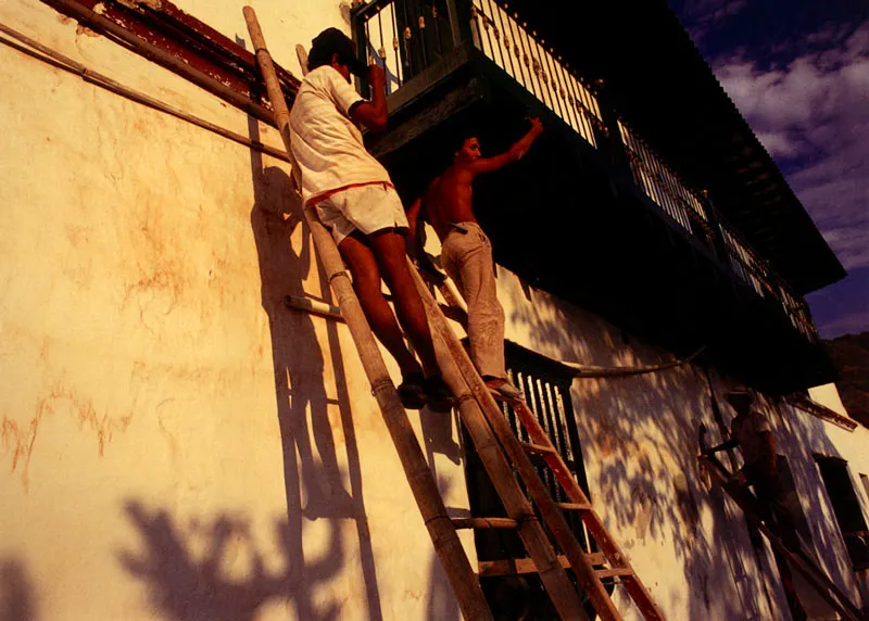 Restauración de casa colonial en Honda, Tolima Jeremy Horner