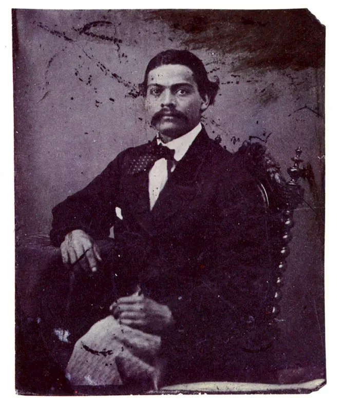 LUIS GARCIA HEVIA. Sebastián Zapata. 1862c. Ambrotipo. 6.2 X 4.9cm. Propiedad Luis Fernando Caicedo, Bogotá.