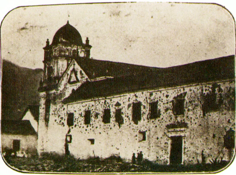 LUIS GARCIA HEVIA. Iglesia y Convento de San Agustín. Bogotá. 1862: Fotografía publicada en El Gráfico febrero 25 de 1911.