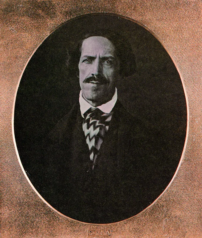 LUIS GARCIA HEVIA. Retrato masculino. 1855c. Daguerrotipo. 8.2 x 7.0 cm. Propiedad de Rosalbina y María Teresa Barón Wilches. Bucaramanga.