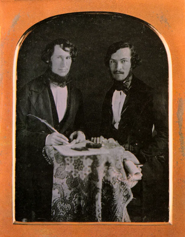 ENRIQUE PRICE. Autorretrato en compañía de Luis García Hevia. 1850C. Daguerrotipo. 10.7 x 13.8 cm. Propiedad Jorge Arciniégas, Bogotá.