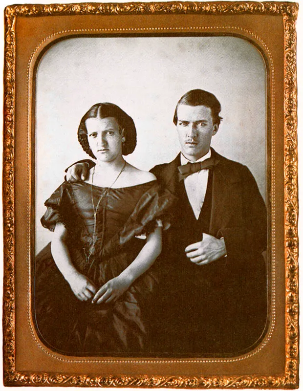 ANONIMO. Juan y Josefa Sordo. 1855c. Daguerrotipo. 10.8 X 8.3 cm. colección Museo 20 de Julio, Bogotá.