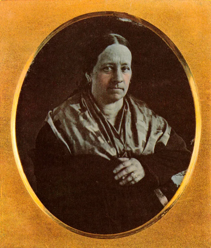 ANONIMO. Juliana Uricoechea de Castro. Bogotá. 180c. 8.0 x 6.7 cm. Daguerrotipo. Propiedad Guillermo Hernández de Alba, Bogotá.