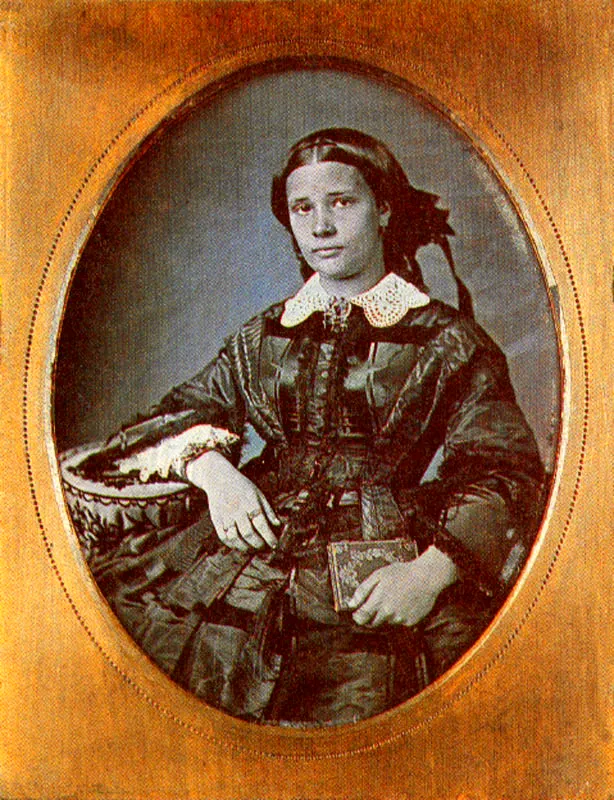 ANONIMO. Retrato femenino. 1858c. Daguerrotipo. 10.6 X 51cm.
 Propiedad particular, Bogot. 