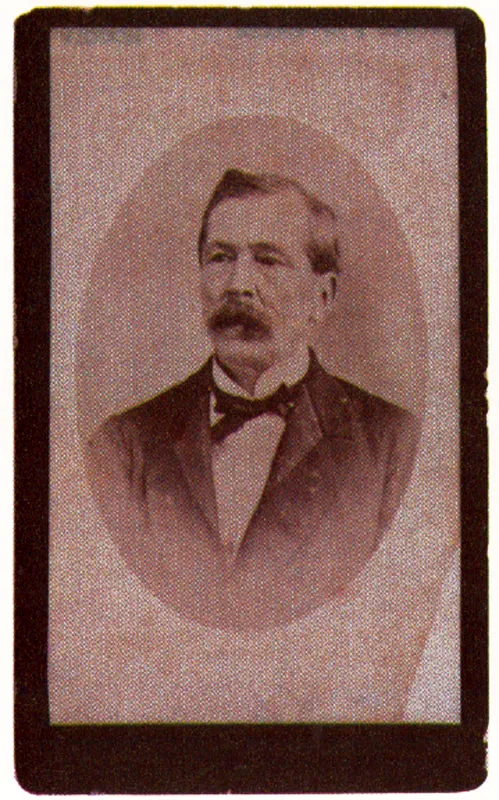 RACINES & VILLAVECES. Manuel María Mallarino. 1882c. Bogotá. Copia en albúmina. 9.3 x 5.5 cm. Colección Biblioteca Luis Angel Arango, Bogotá.