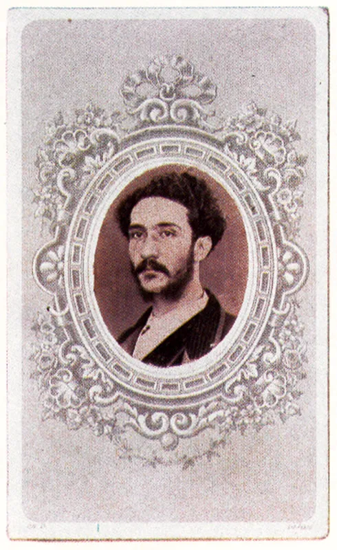 APOLINAR URIBE. Retrato masculino. 1870c. Medelln. Copia en albmina. 6.3 x 3.0 cm. Propiedad Pilar Moreno de Angel, Bogot. 