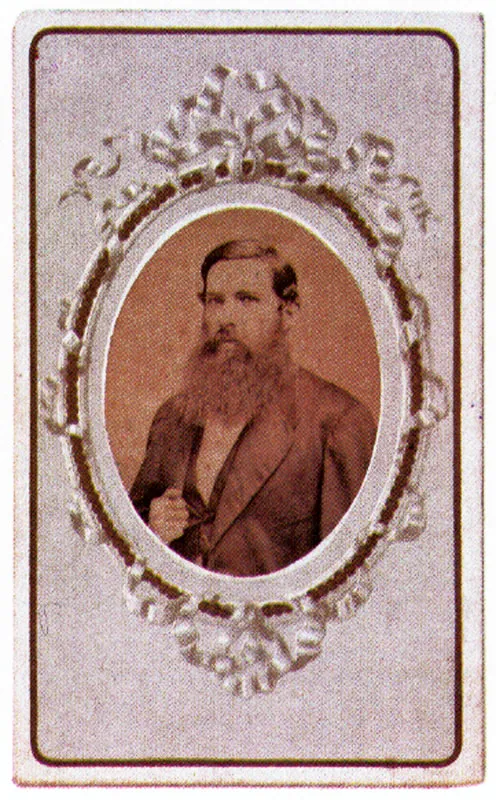 DEMETRIO PAREDES. Retrato masculino. 1875C. Bogot. copia en albmina 6.3 x 3.7 cm. Propiedad Familia Mutis Valdivieso, Bucaramanga. 