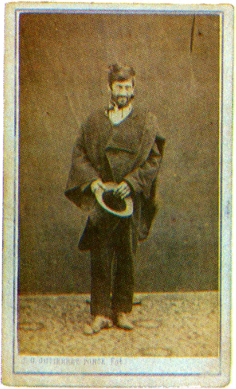 J.G. GUTIERREZ PONCE. "Chepecillo". Bogotá. 1870c. Copia en albúmina. 9.5 X 5.6 cm. Colección Academia Colombiana de Historia, Bogotá.