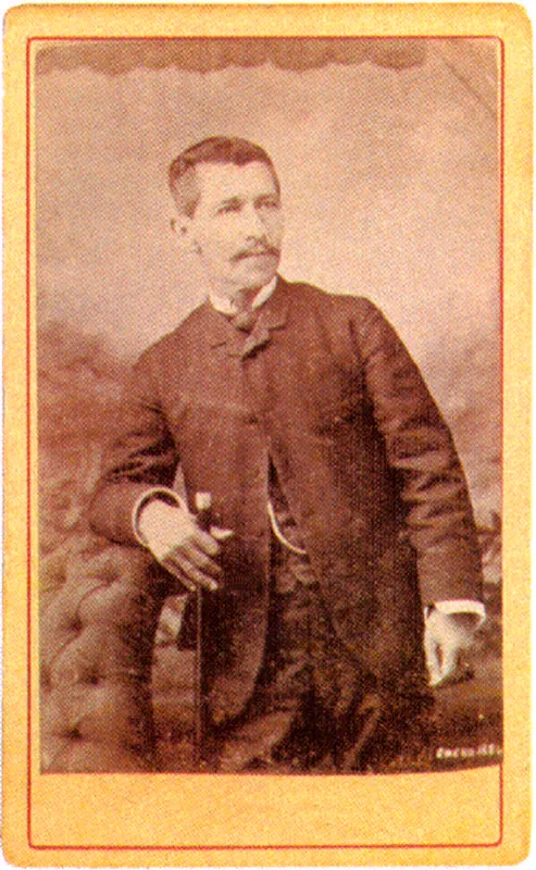 RACINES & CIA.
Indalecio Liévano. Bogotá. 1880c.
Copia en albúmina. 8.8 X 5.5 cm.
Colección Biblioteca Luis Angel Arango, Bogotá.