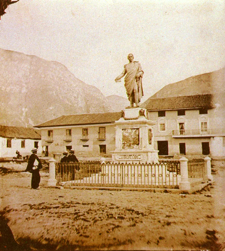 ANONIMO
Estatua y Plaza de Bolvar. Bogot.
 1856.
 Negativo de colodin copiado
 posteriormente en papel gelatina.
 11.5 x 9.9 cm.
 Coleccin Museo Nacional, Bogot. 