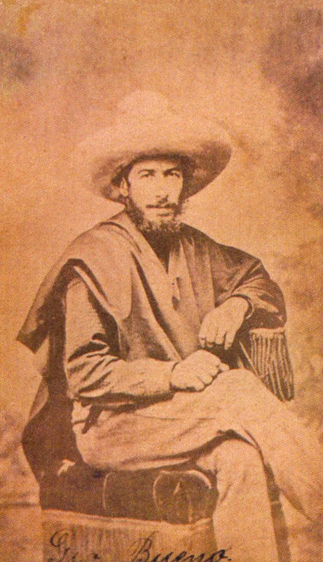 ANONIMO. Pio Bueno, general conservador participante en la guerra de 1885. 1885c. copia en albúmina. 10.1 x 5.8 cm. Propiedad Pilar Moreno de Angel, Bogotá.