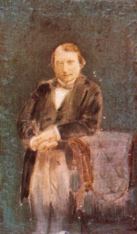 ANONIMO.
Luis Montoya Camacho. Bogotá. 1856C.
Copia en albúmina sobre madera.
10.5 x 6.3 cm.
Propiedad Roberto Olarte, Bogotá.