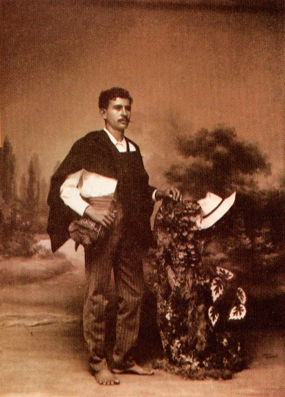 BENJAMIN DE LA CALLE. José Vicente Zapata. Medellín. 1915c. Copia reciente de negativo gelatina vidrio. 16,3 x 1 1.8 cm. Colección Biblioteca Pública Piloto, Medellín.