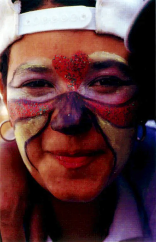 Belcebú, que tu reinado sea / tan durable como el mundo, / el cual fenecerá cuando el padre sol / deje de alentarlo y darle / su luz misericordiosa. Saludo al Diablo del carnaval, ofrecido en febrero 7 de 1925 por el poeta riosuceño José Trejos. Jeremy Horner