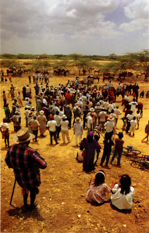 La tradicin de los indios Wayu, narra que en el acto de la concepcin el nuevo nio recibe de su padre la sangre y de su madre la carne. Festival de Uribia, La Guajira. Jeremy Horner