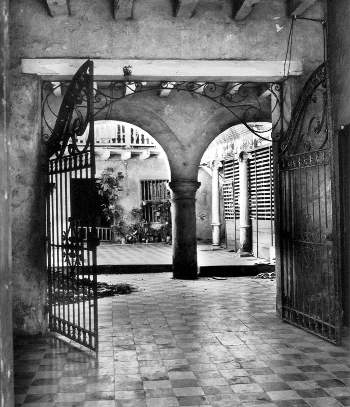 Patio. Hernán Díaz