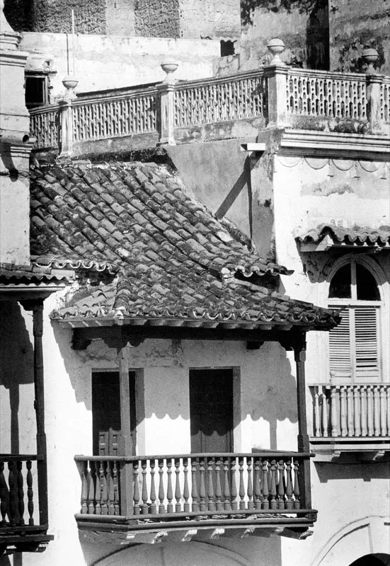 Balcón de una alcoba. Hernán Díaz