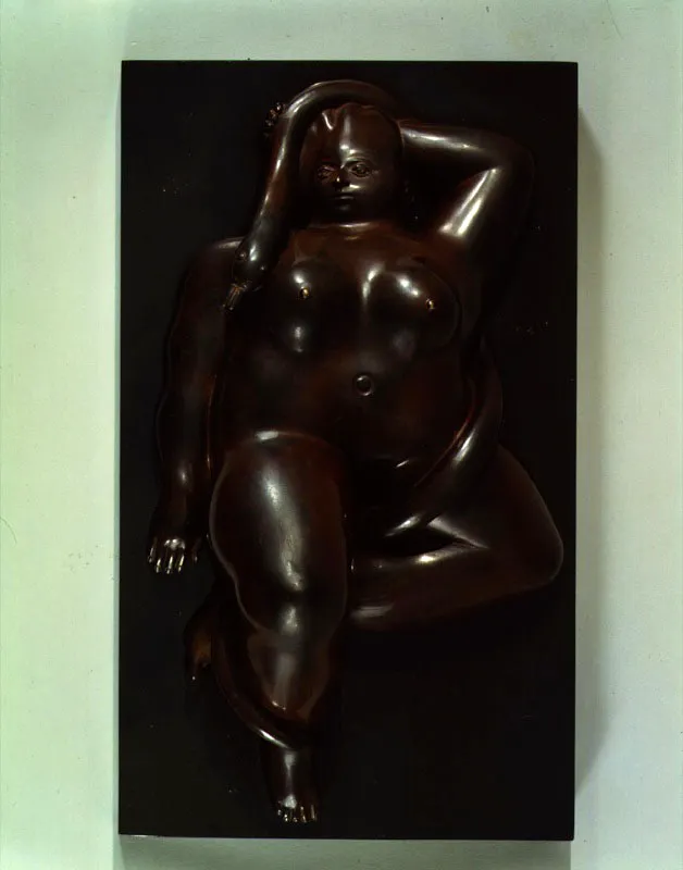 Mujer con serpiente. 
1983. 
Bronce, edicin de 9. 
14 x 44,5 x 25,5 cm 