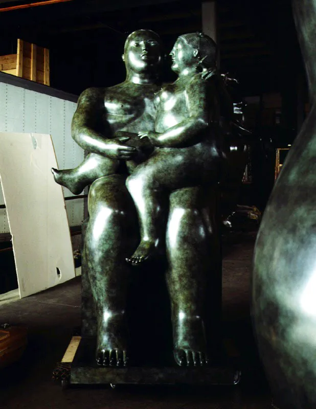 Los amantes.  
1992.  
Bronce, edicin de 3.  
252 x 140 x 140 cm.  