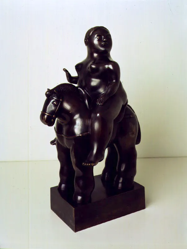 Mujer y caballo.  
1993.  
Bronce.  
60 x 29 x 32 cm.   