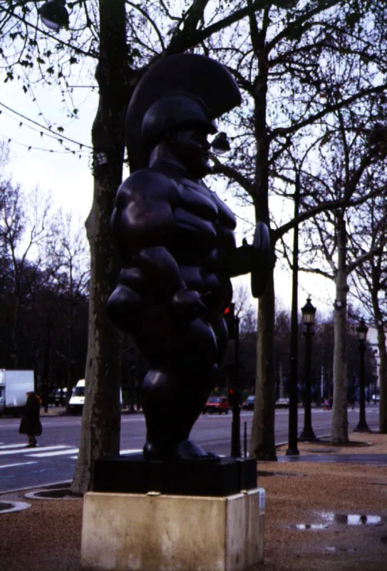 Soldado romano.  
1985.  
Bronce, edicin de 2.  
373 x 282 x 225 cm. 
 