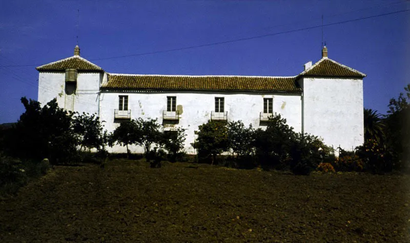 Casa de hacienda de olivar en la sierra de Santa Lucía, provincia de Cádiz, Andalucía. Construida a comienzos del siglo XVIII.