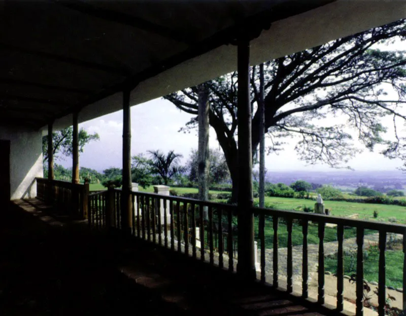 La Sierra, Valle del Cauca. El espacio de la galería hacia la vista del valle.