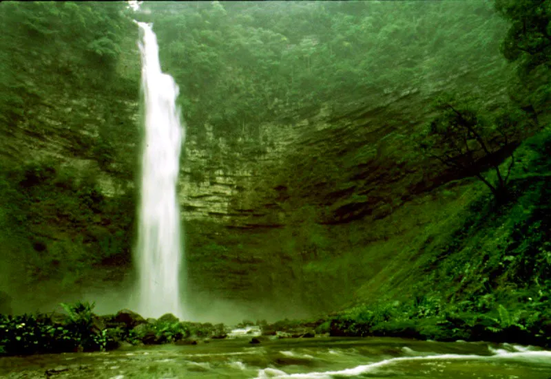 Río Santo Domingo. Serranía de la Macarena.